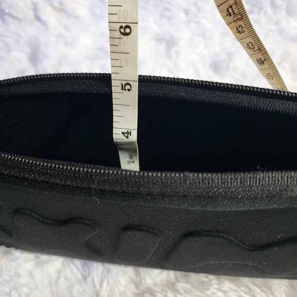 Medium Sized Neoprene Skims Pouch - Picture 4 of 9